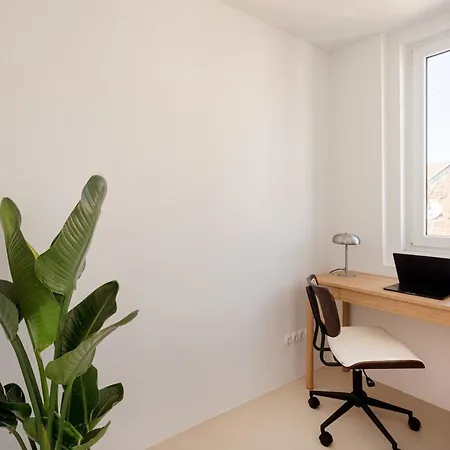 Design Workspace & Ac Lisbon