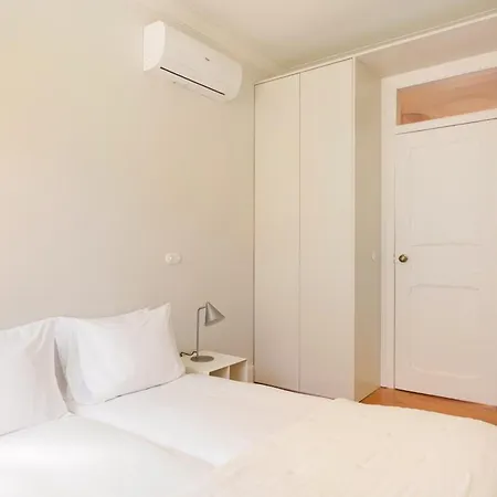 Appartement Design Workspace & Ac